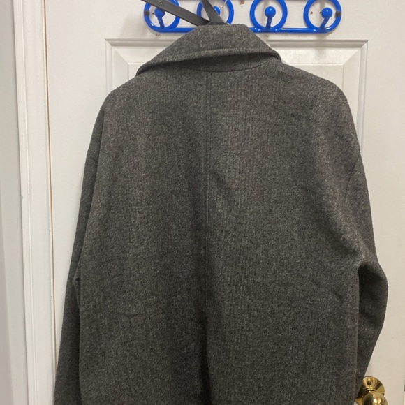 Zara. Dark grey fall jacket with pockets no buttons or zippper - Picture 3 of 4